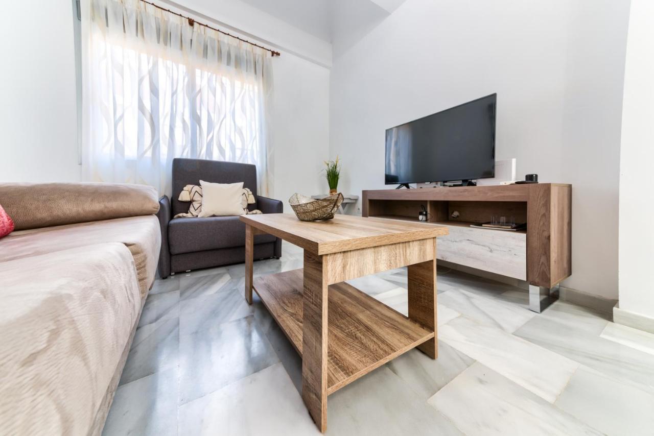 Holidays2Malaga Salitre Cerca Estacion Ave & Fibra Wifi Dış mekan fotoğraf