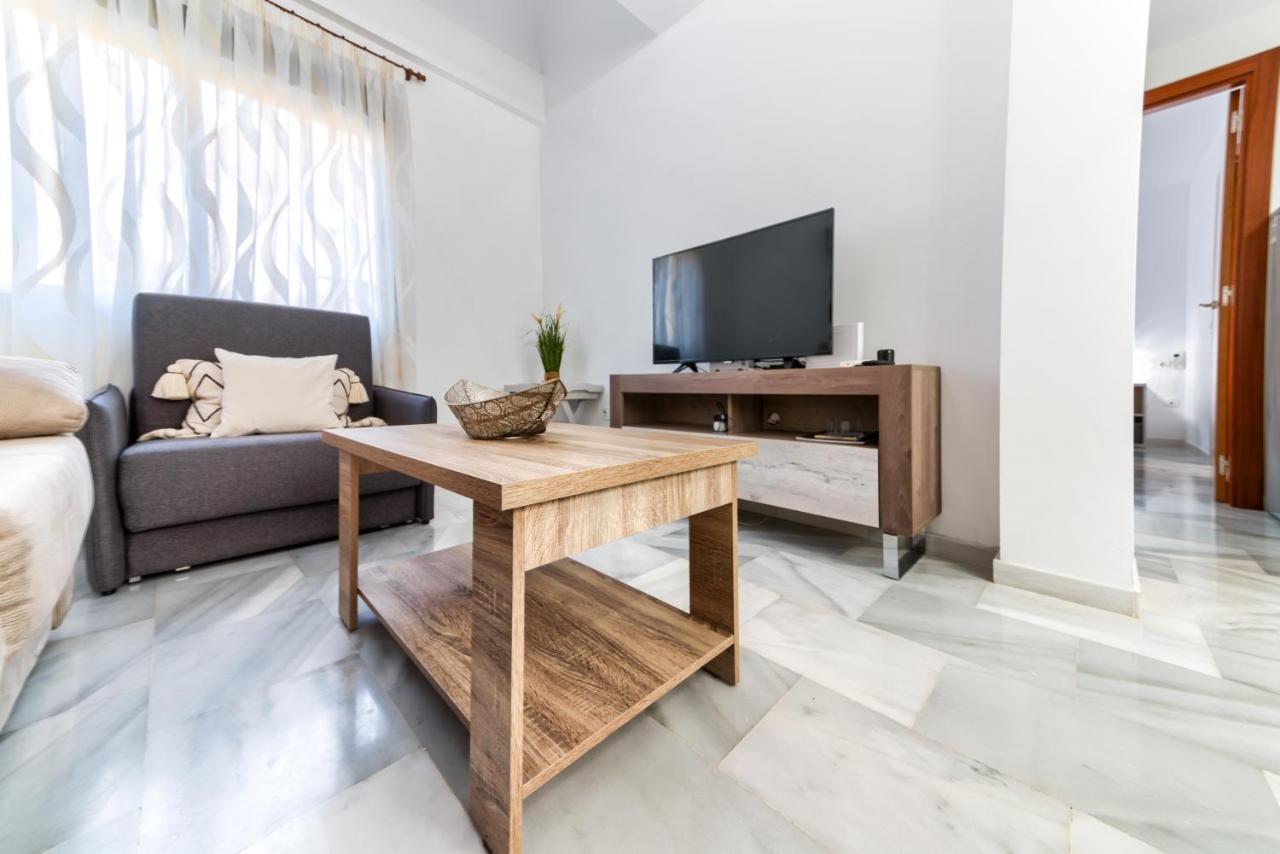 Holidays2Malaga Salitre Cerca Estacion Ave & Fibra Wifi Dış mekan fotoğraf