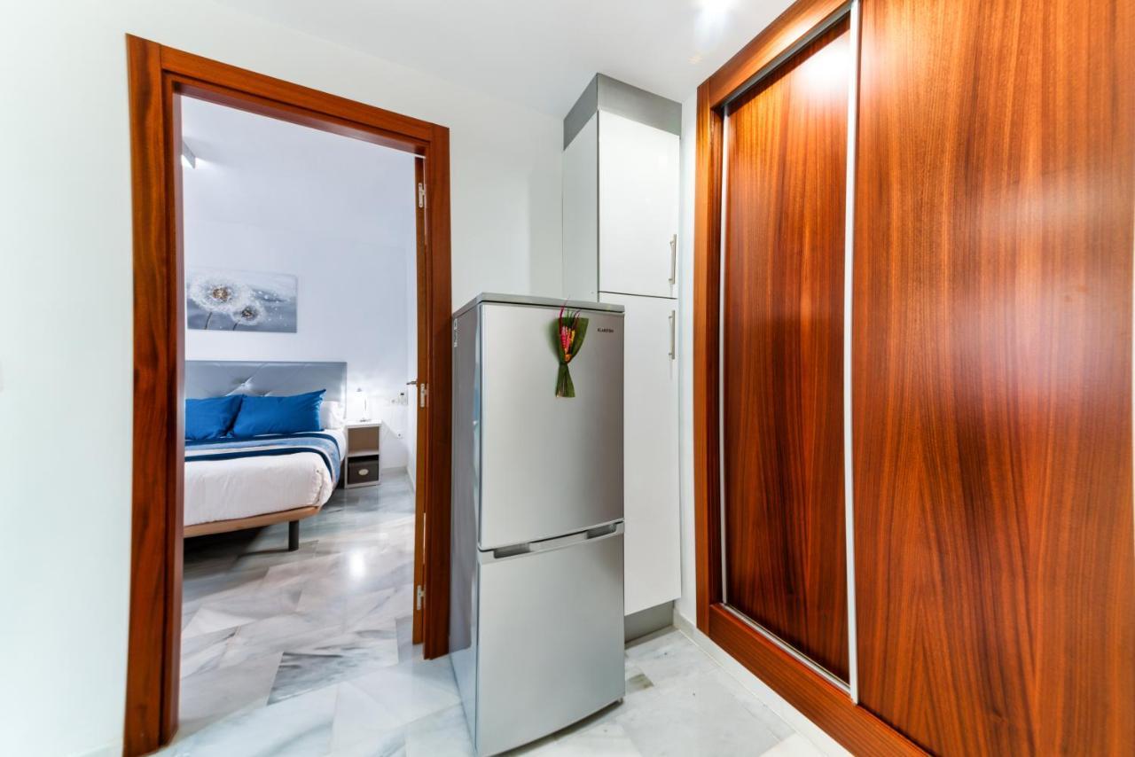 Holidays2Malaga Salitre Cerca Estacion Ave & Fibra Wifi Dış mekan fotoğraf