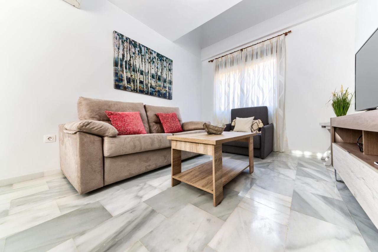 Holidays2Malaga Salitre Cerca Estacion Ave & Fibra Wifi Dış mekan fotoğraf